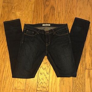 J Brand Denim Midnight Blue Skinny Jeans size 31 Long